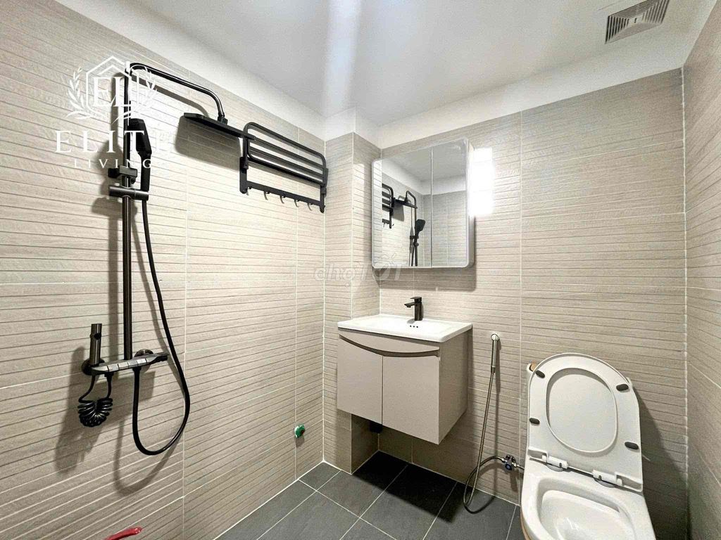The balcony studio costs 3 X 4 X near Mai Chi, Sala