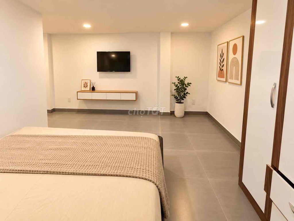 Room 1 Ung Văn Khiêm – Bình Thạnh 01 01 near new meroport