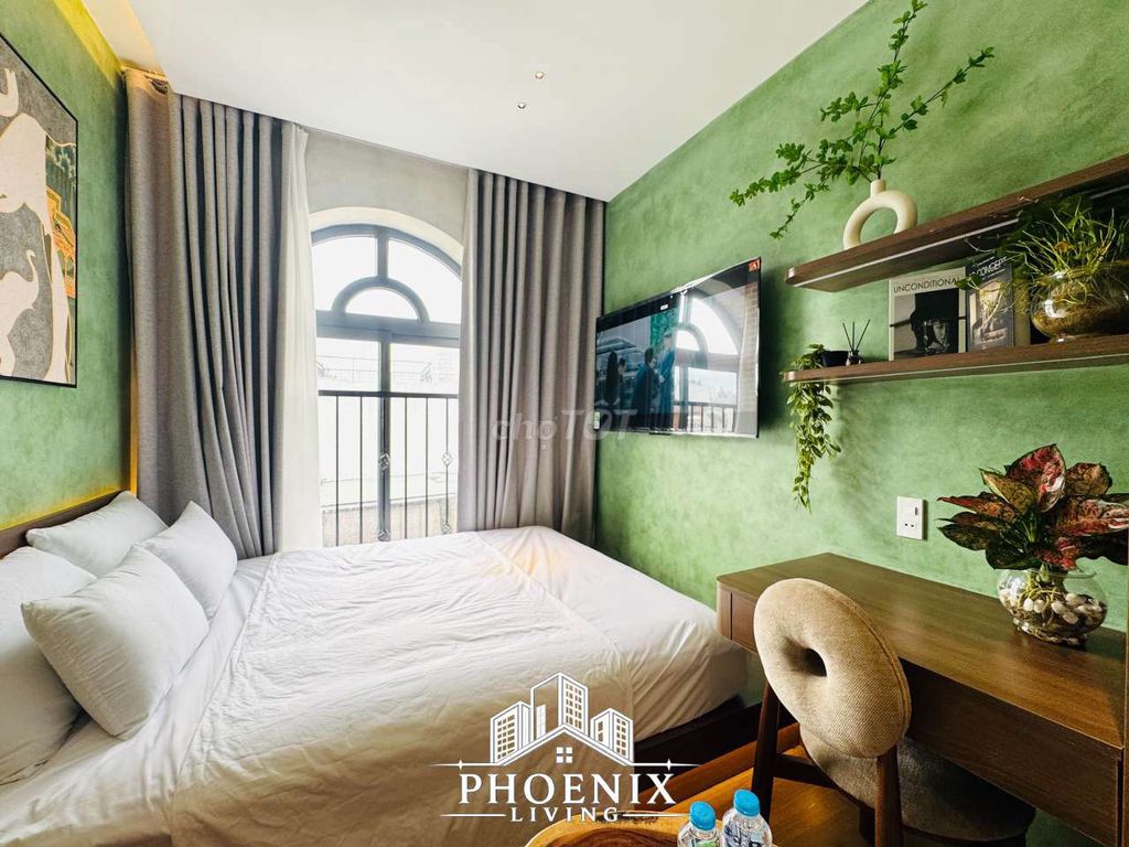 opening studio - full interior - sky window - just Lê Văn Khương