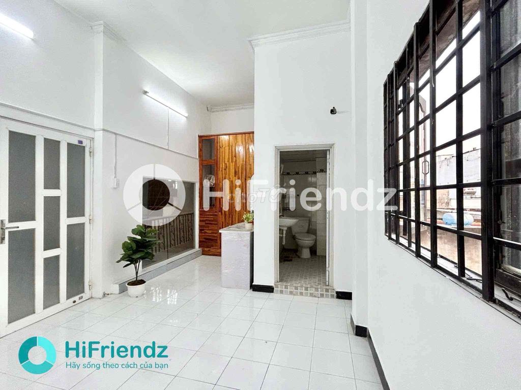Rent a room for 1st Lê Đình Cẩn cheaply at Bình Tân Hospital.
