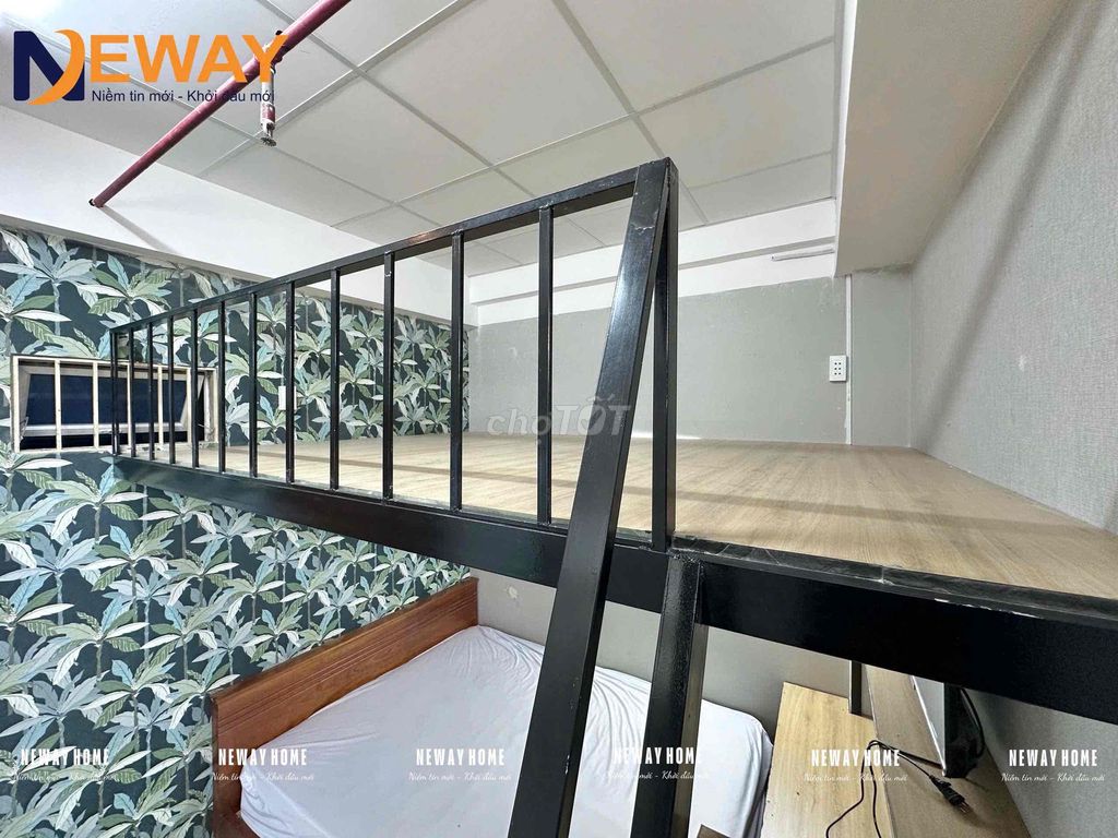 The room is located in the Constitution, which is convenient to move.