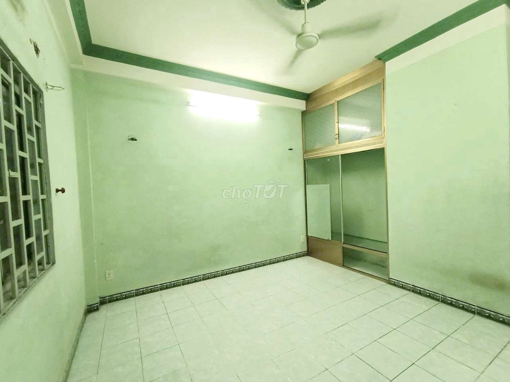 Rent the High Hall of the High Lu