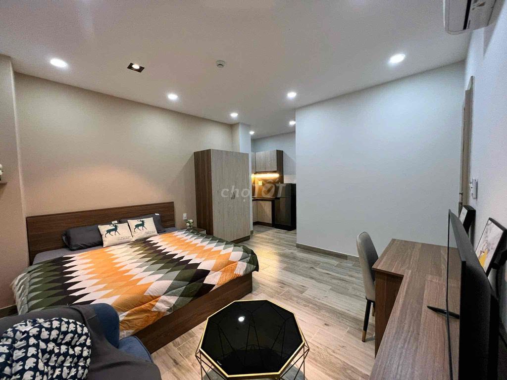 Nguyễn Gia Trí studio full interior with gym