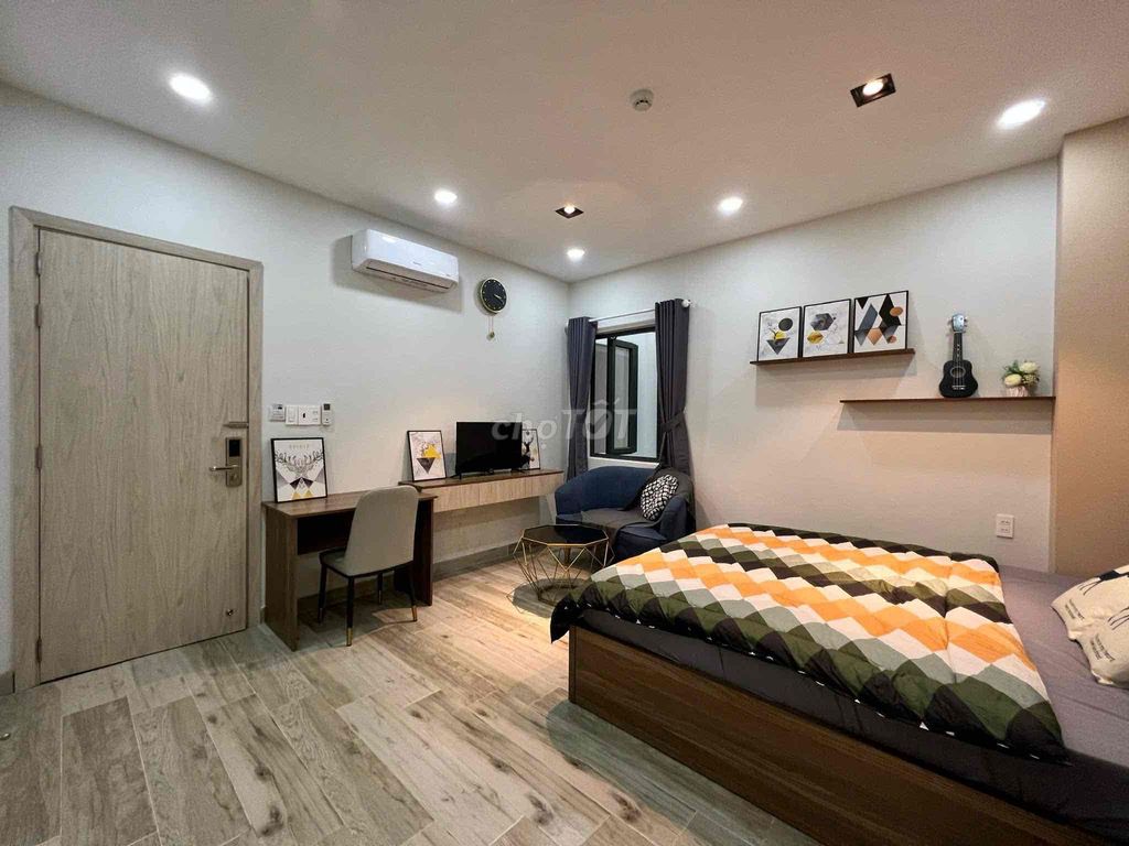 Nguyễn Gia Trí studio full interior with gym