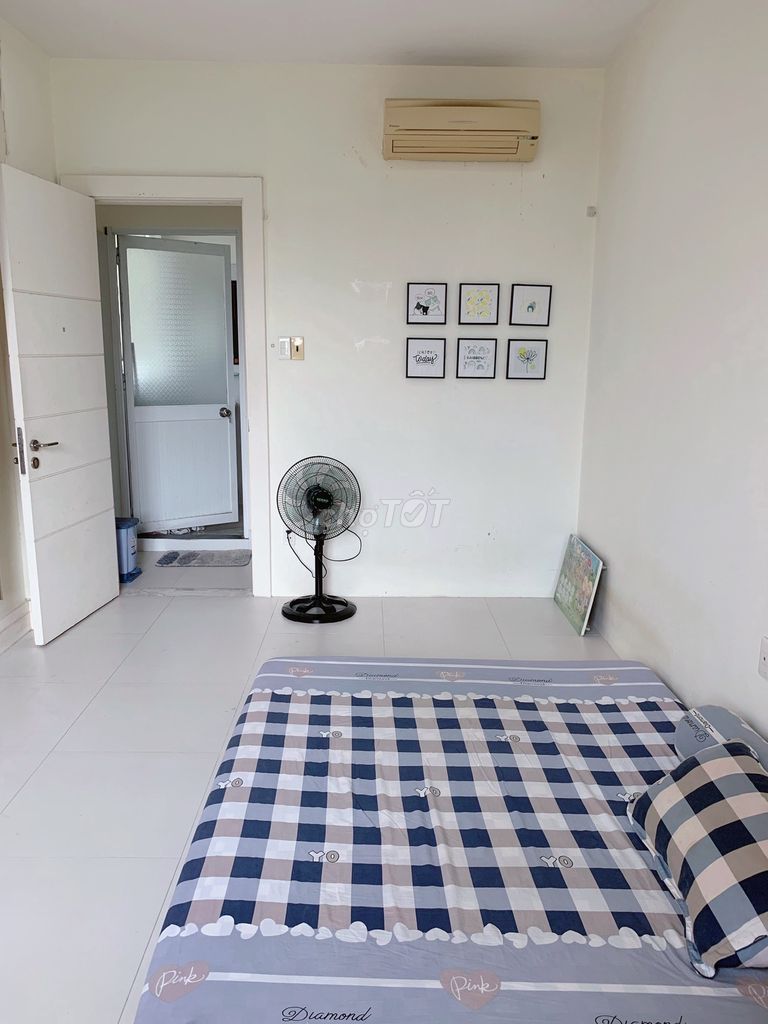 Rent rooms near universities, open colleges, tdt University, near Rm, colleges.