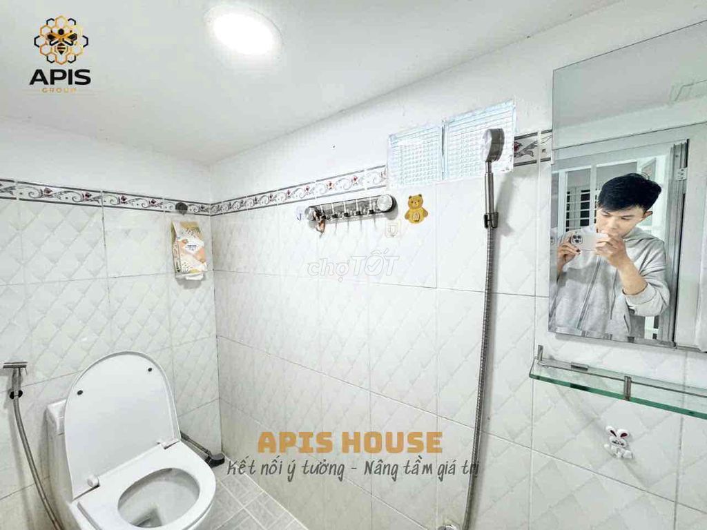 ABM is available near the University of Charitables with a cool elevator
