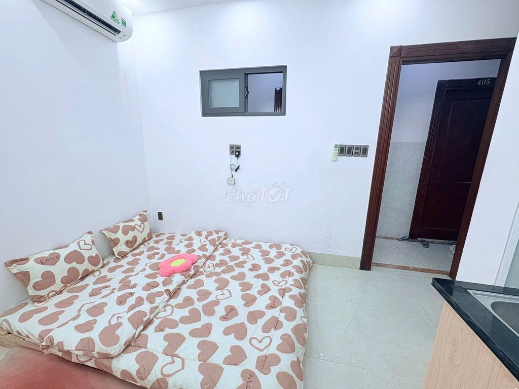 Pretty little studio right at the school of literature, angioma-full interior hospital.