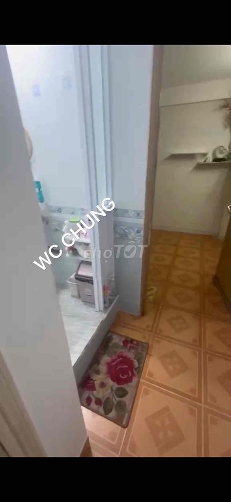Room clear for women rent, District 7