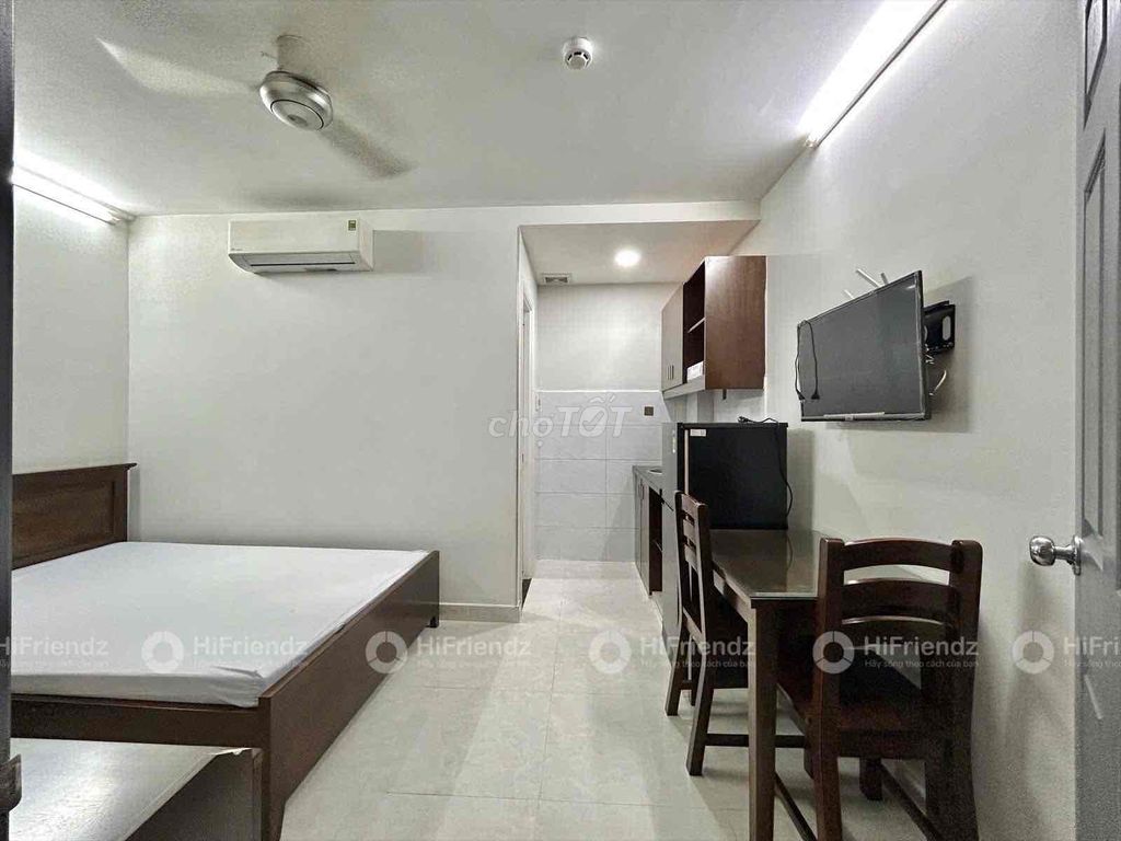 New interior suite at the airport.