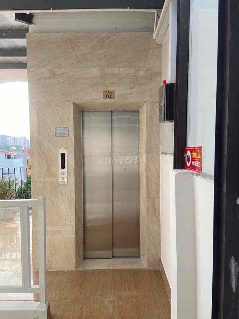 The owner himself rented the Southern dorm room at 36 trần văn sắc 1.95 million.