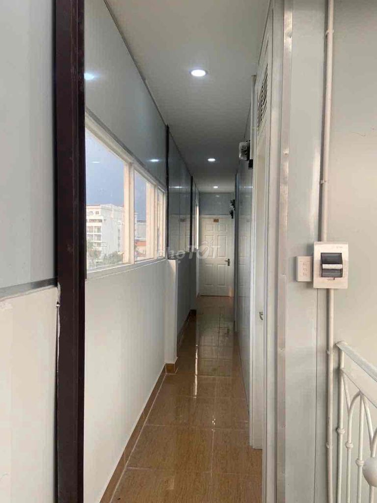 The owner himself rented the Southern dorm room at 36 trần văn sắc 1.95 million.
