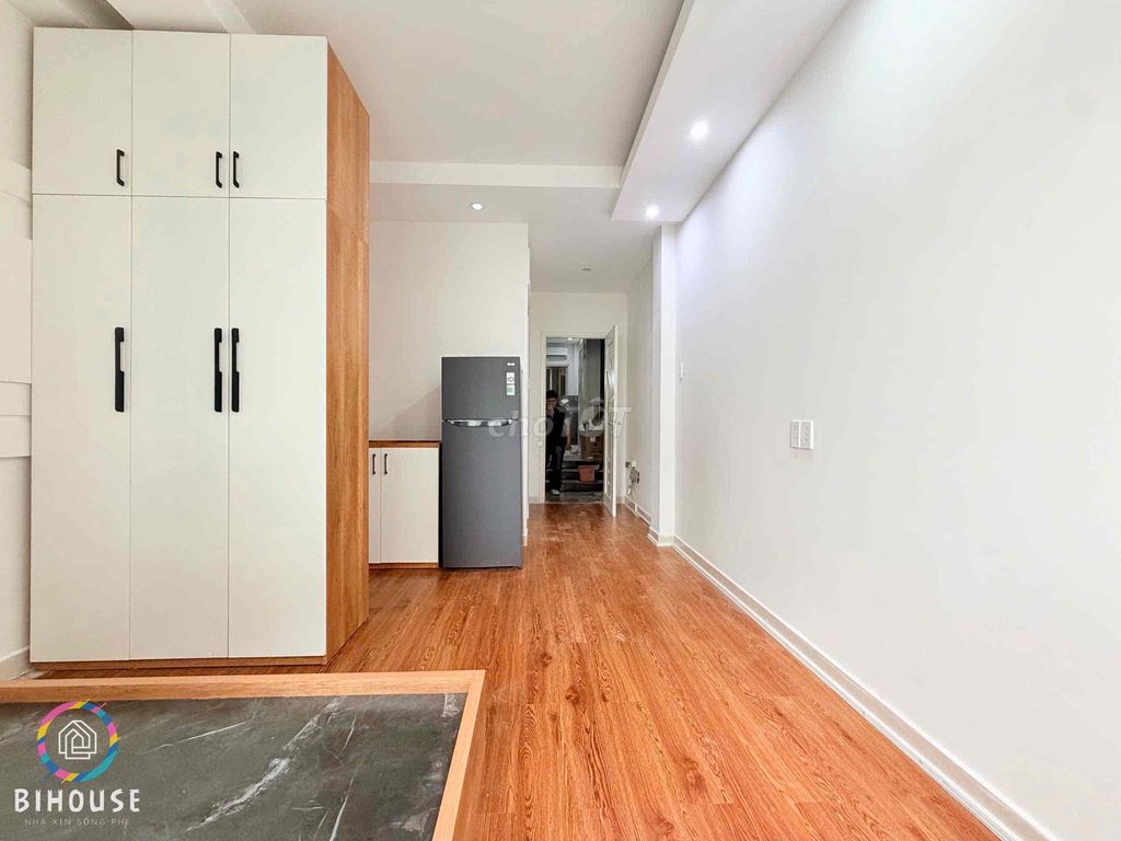 Room 37 meters per bedroom, balcony, full interior