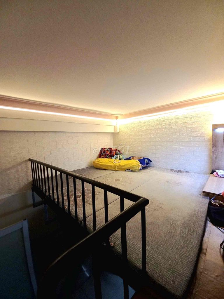 need to rent out the full-size cheap room