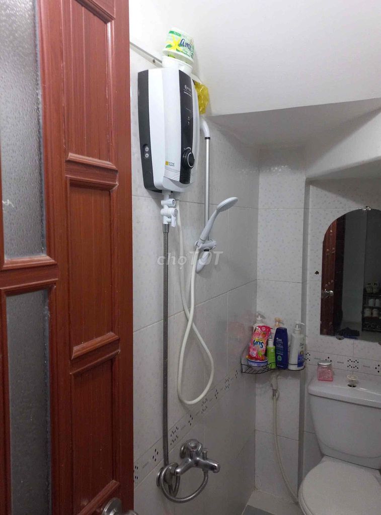 need to rent out the full-size cheap room