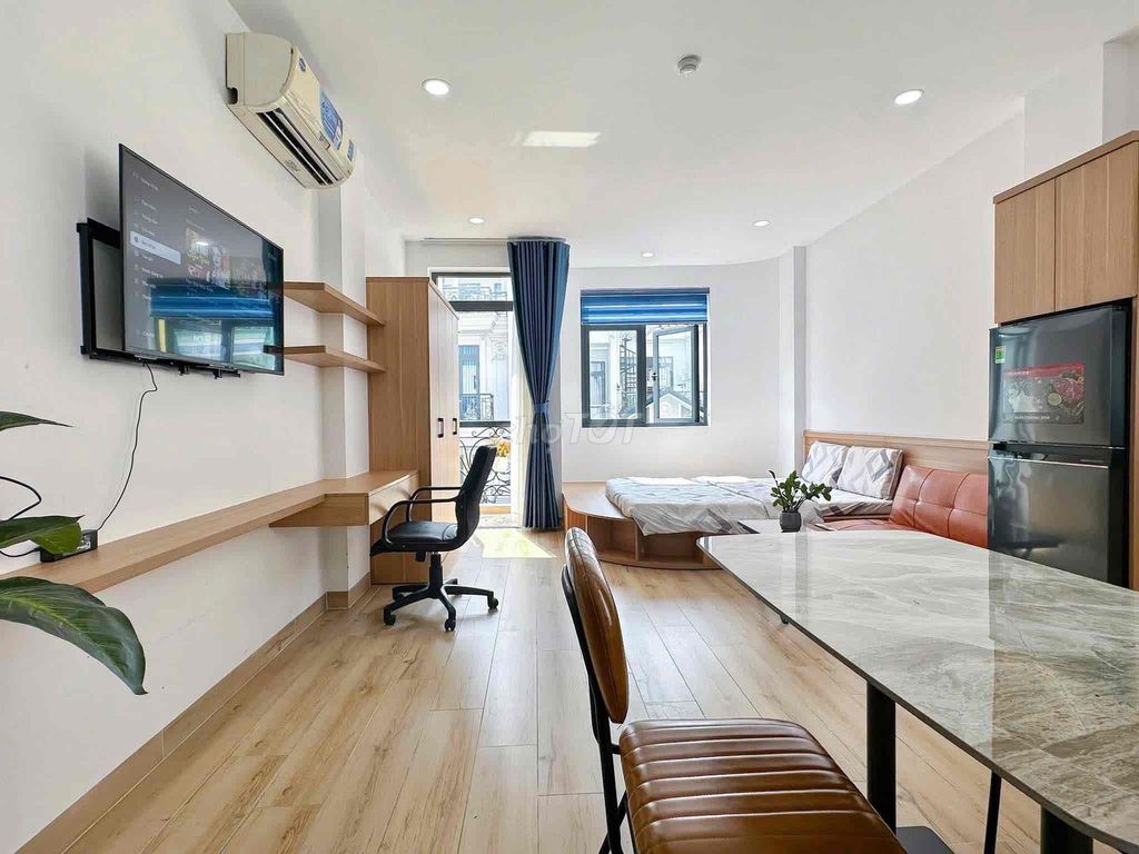 Room 37 m2_Calm, balcony, full interior_ 170 Phan Đăng Lưu