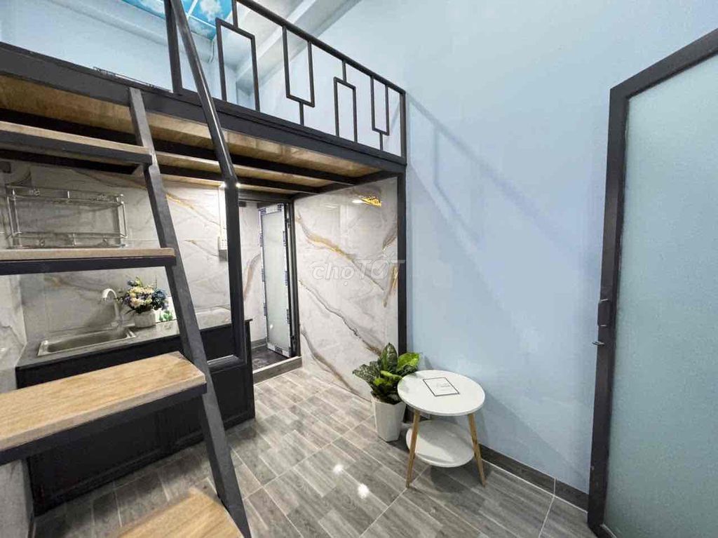 Cheap motel near Bạch Đằng Airport, Tân Bình