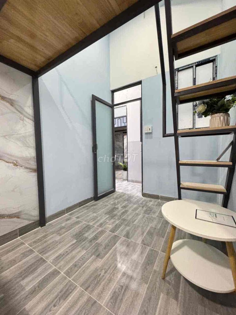 Cheap motel near Bạch Đằng Airport, Tân Bình