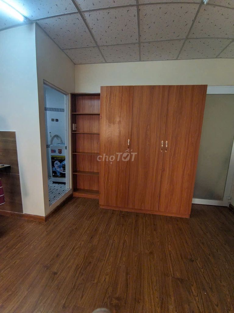 Rent a new room on Nguyễn Chí Thanh near B UniversityU.