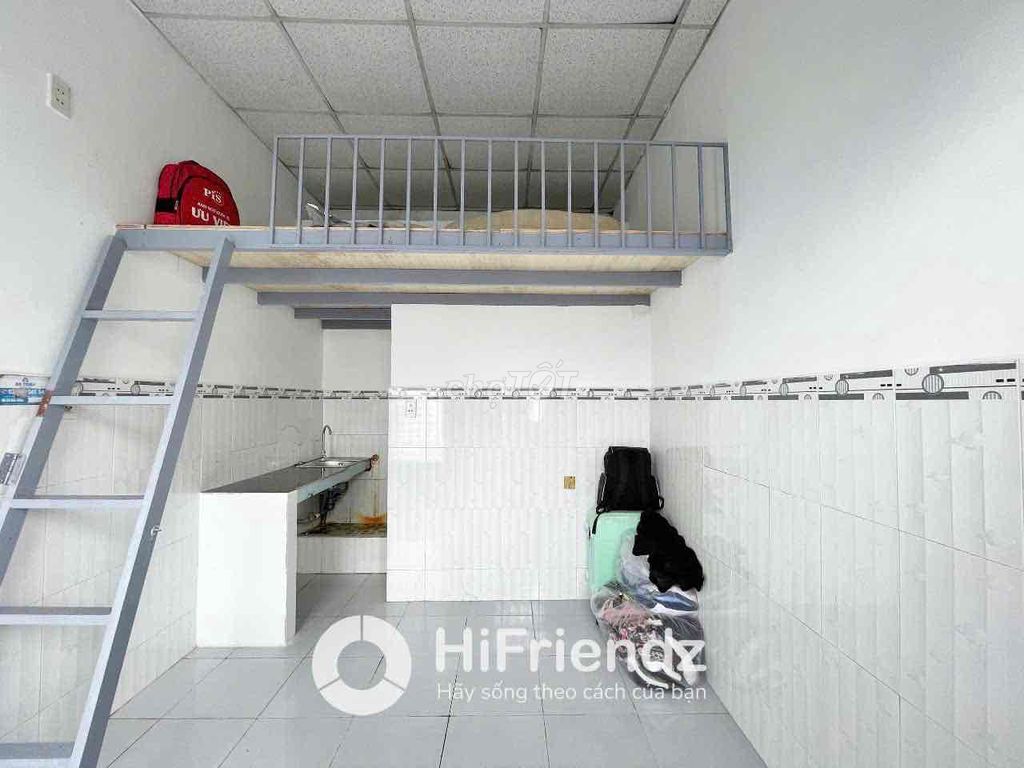 Rent the guard room + bancol in the missile area.