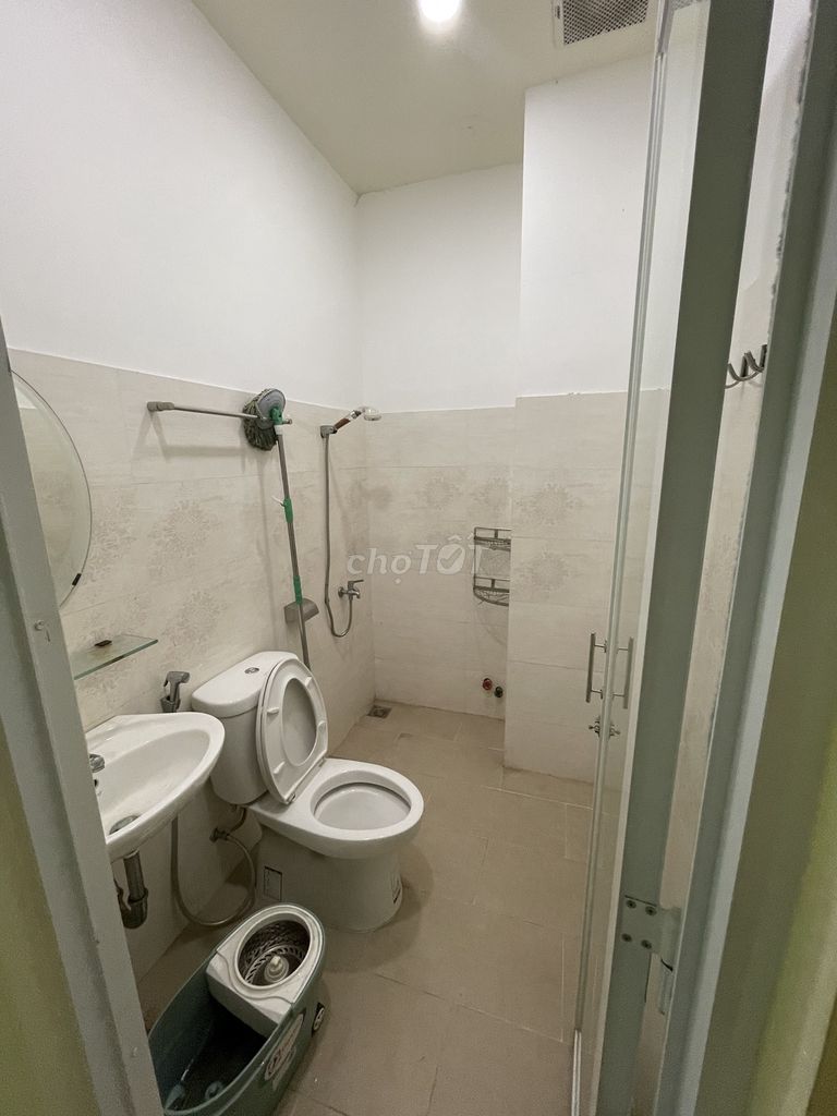 Room Tân Bình.
