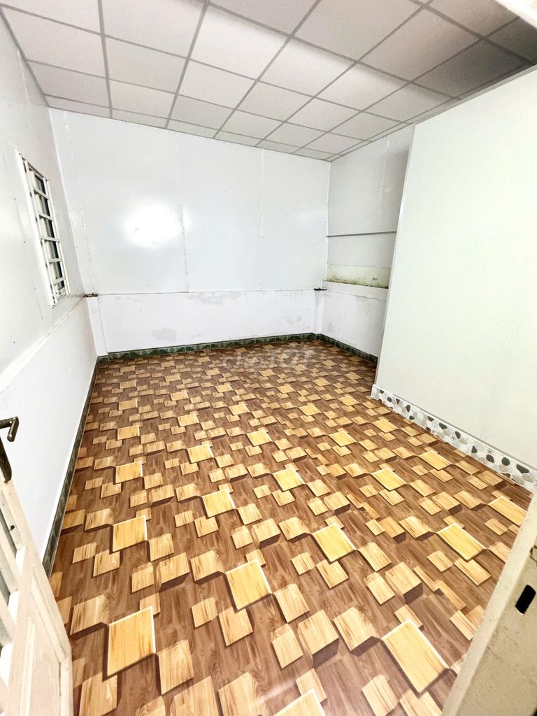 It's the owner of a nice room with windows.