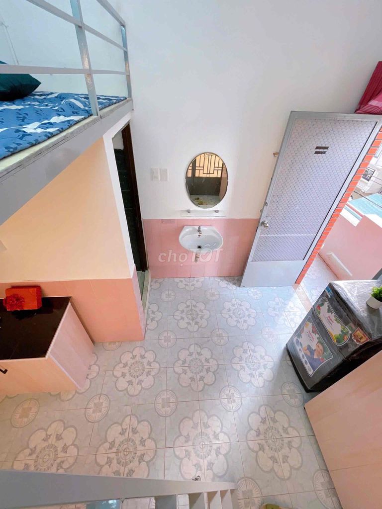 Rent a suite with 3 million and a half full furniture-- Hoàng Ngân, 187 16 District 8
