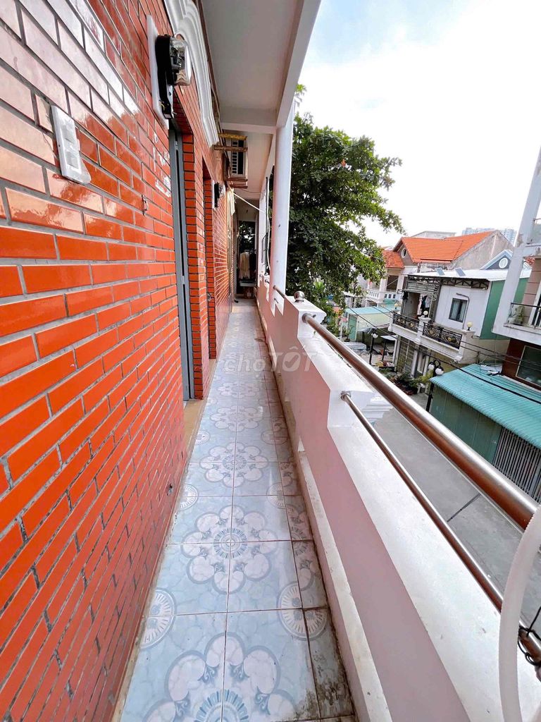 Rent a suite with 3 million and a half full furniture-- Hoàng Ngân, 187 16 District 8