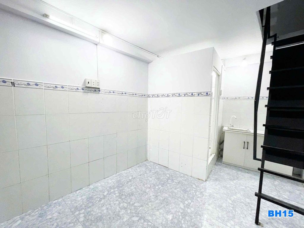 - Two toilets at Bình Thành.
