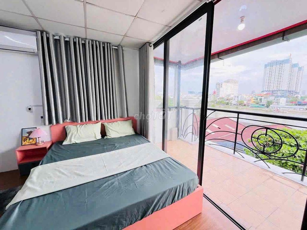 High-priced kitchen separation apartment, District 4 Tôn Thất Thuyết.