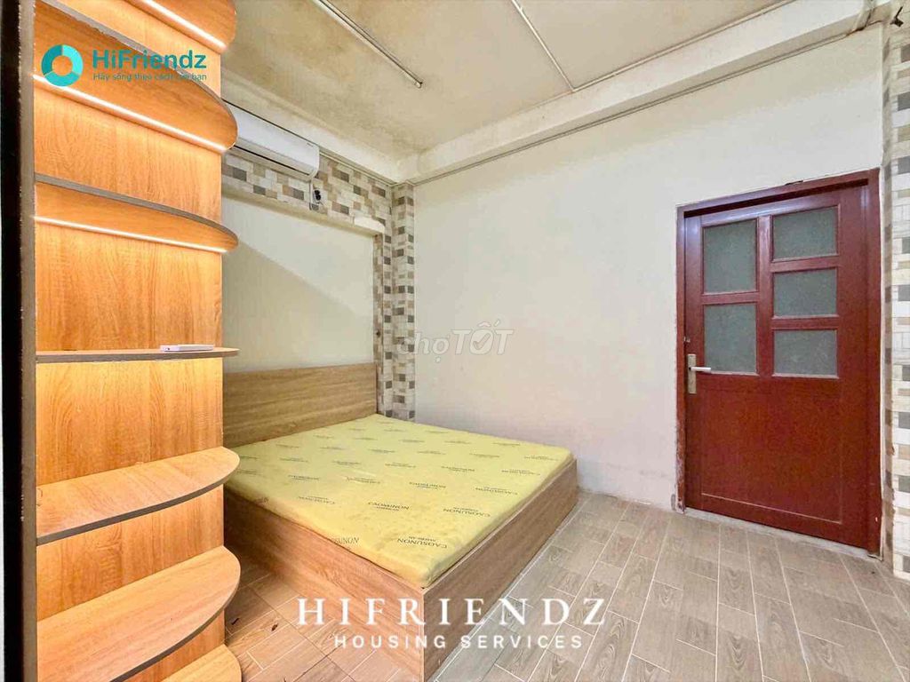 The interior room - free car-to-doc, market, ueh