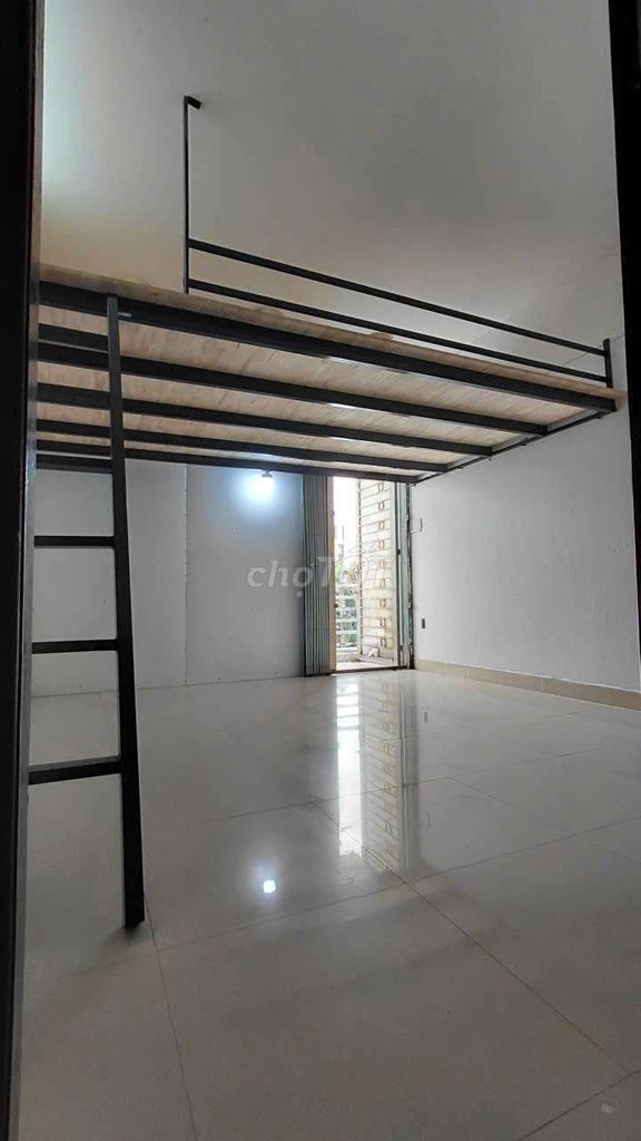 Room 25 meters 2 right on Hiệp Bình.