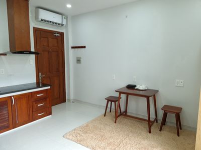 The full mini-house is at the entrance to the University of Code, the University of Economy & Economic College.
