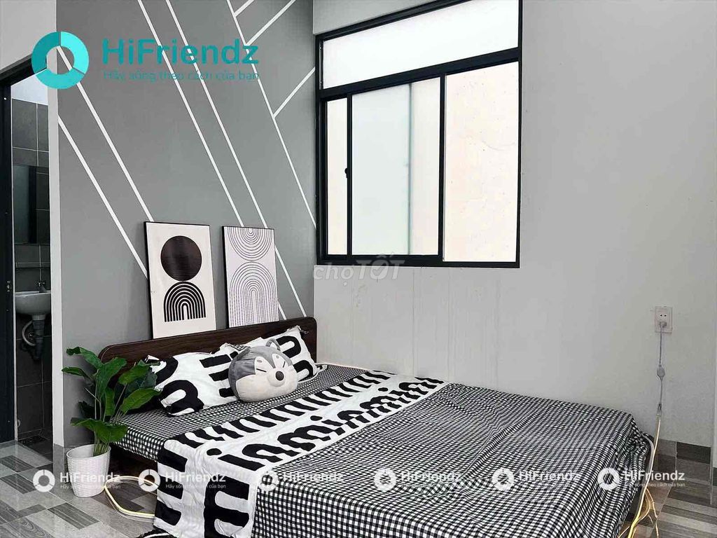 The balcony studio near the park intended-the airport.