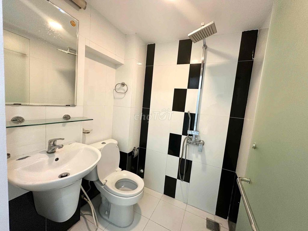 20 meters primary service apartment 193 Nam Kỳ Khởi Nghĩa. District 3