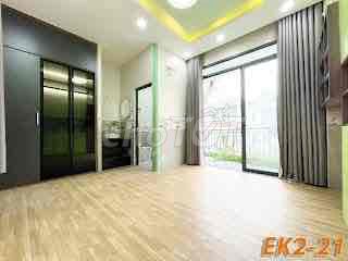 Open balcony room, move in right away.