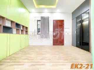 Open balcony room, move in right away.