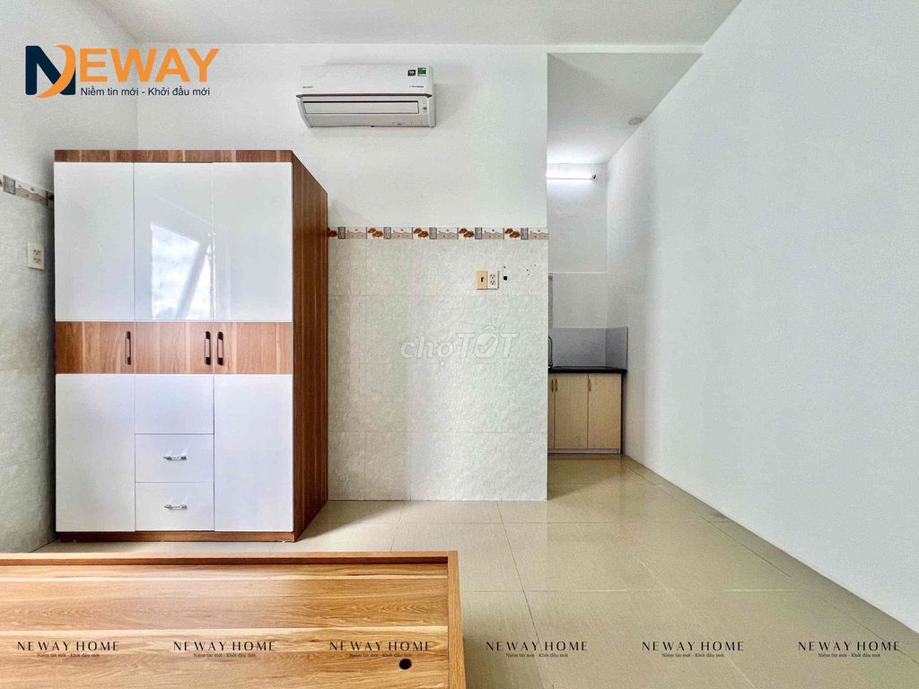 The new Bình Tân Hotel Liên khu 4-5 interior is now free.