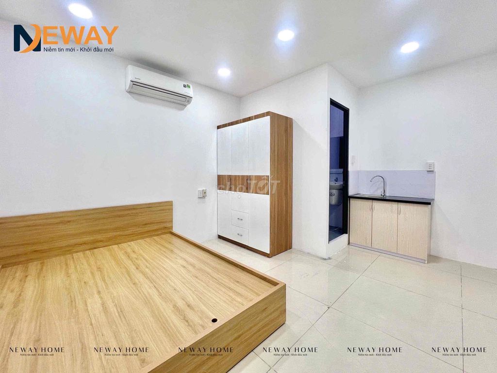The new Bình Tân Hotel Liên khu 4-5 interior is now free.