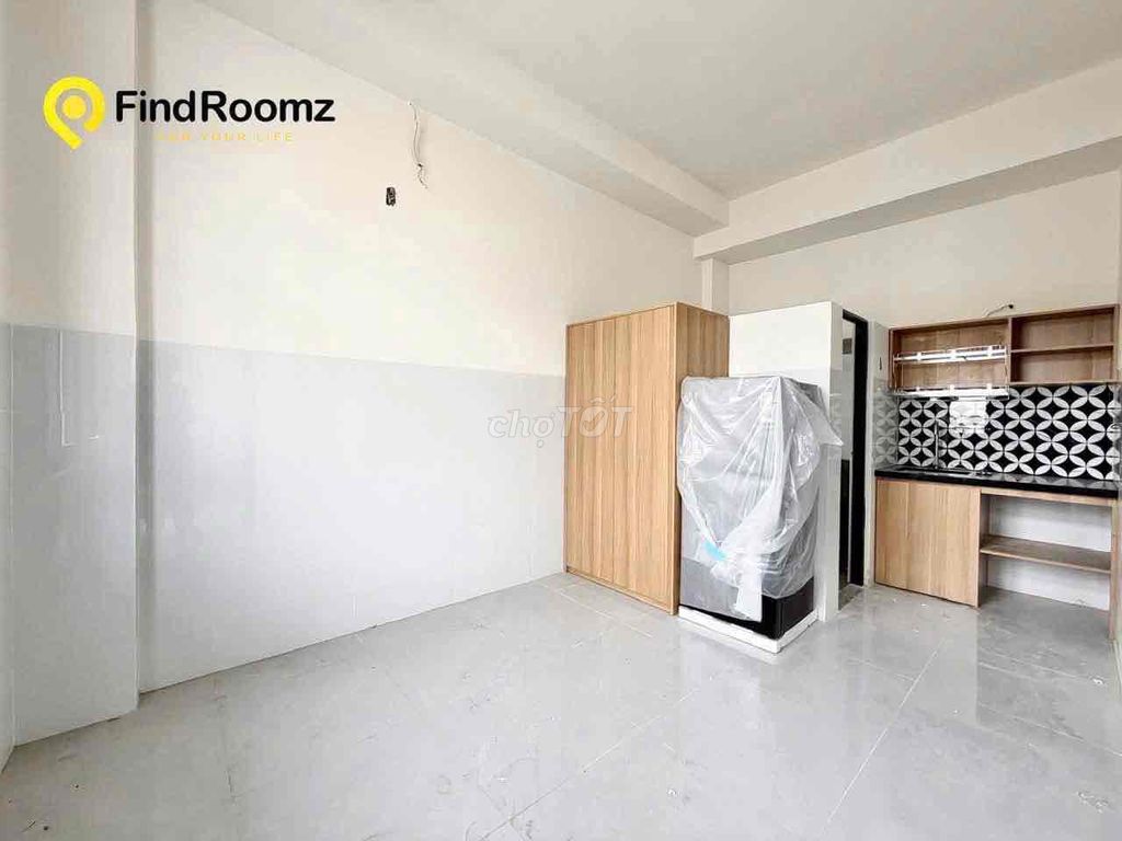 Rent the Air Room full of 7 - Near Lang Cs3