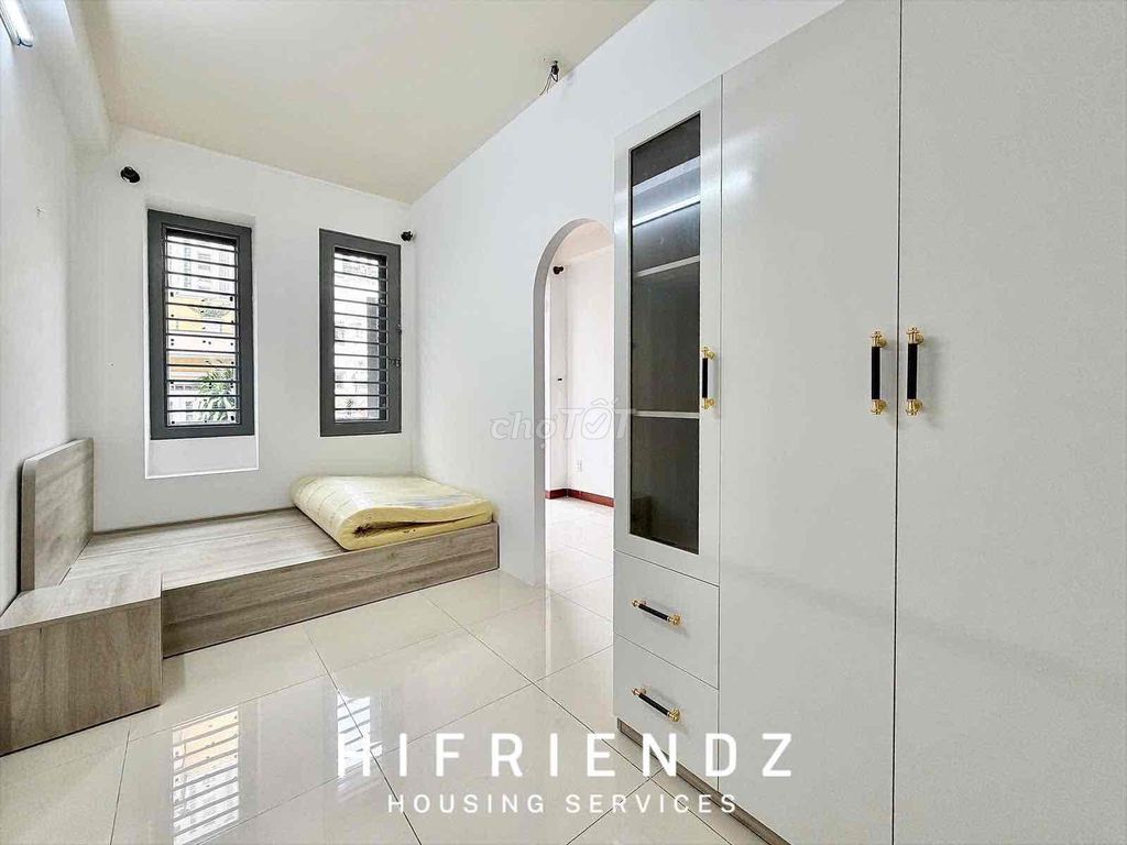apartment 1 new balcony bedroom 100% - full interior near the Republic etown