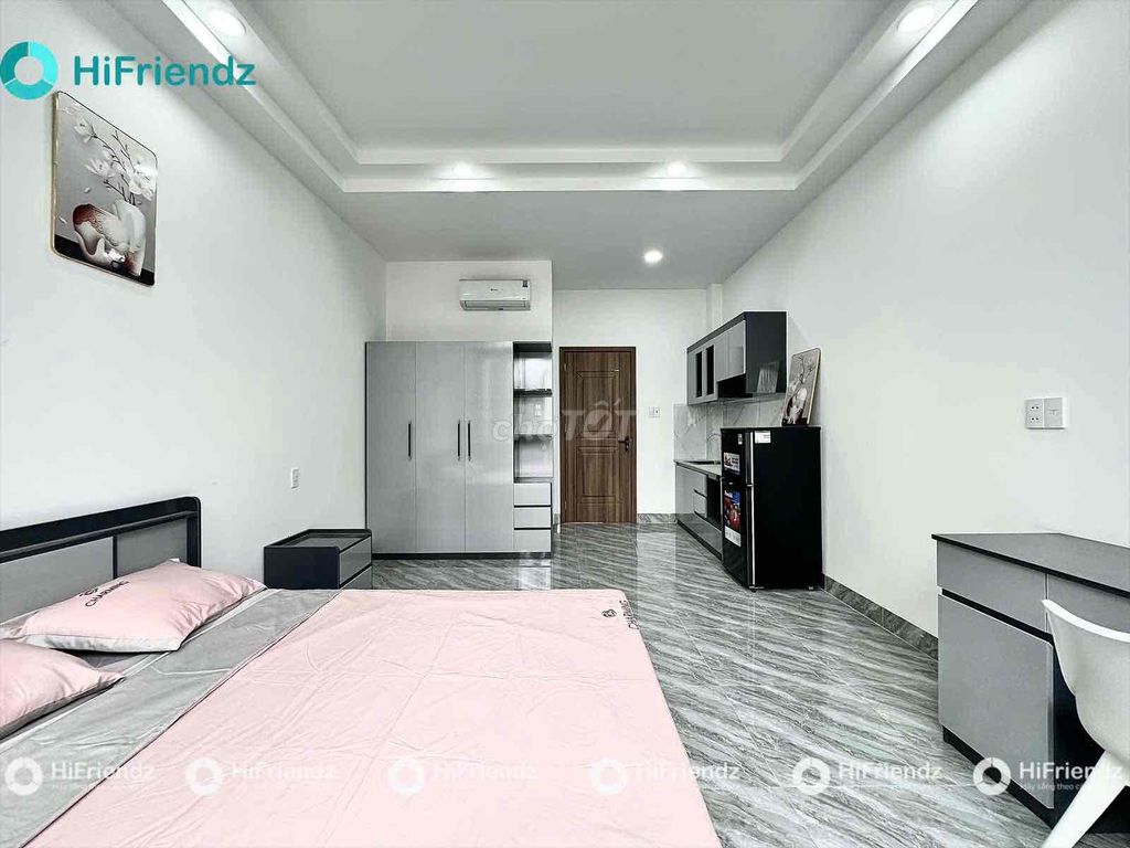 The mini-full interior is located in the middle of a stumbling block - Bình Thạnh
