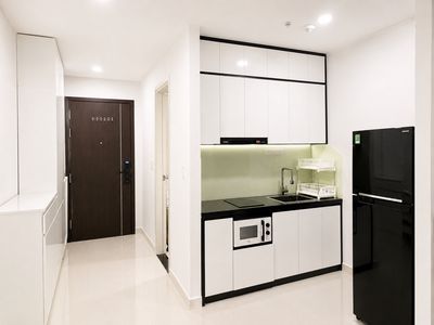 [10 trd - 1 bedroom ] [ 16 million - 2 bedrooms] [ 22 p.m. - 3 bedrooms ] Sunrise City