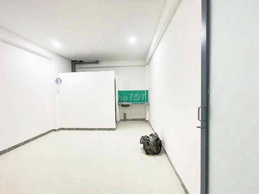 Room 2 million9 Quang Trung air conditioning
