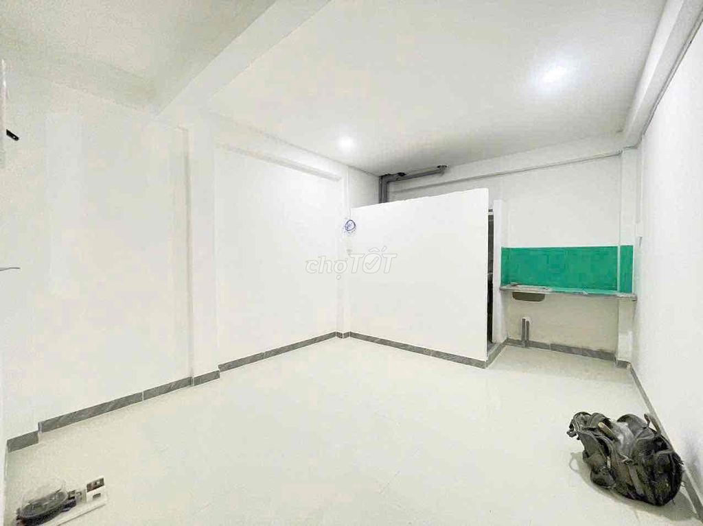 Room 2 million9 Quang Trung air conditioning