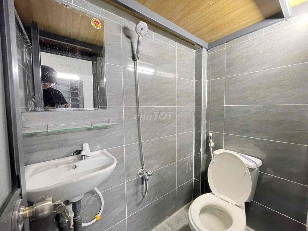 Room 2 million9 Quang Trung air conditioning
