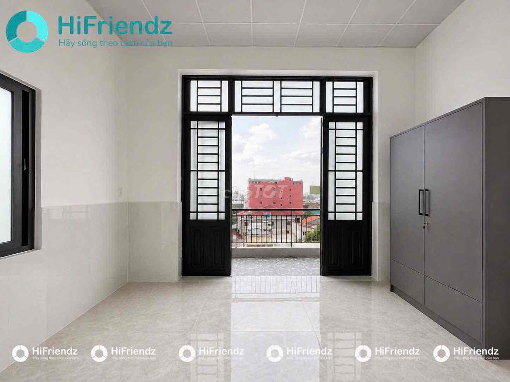 - Nice Tân Tạo room. - The elevator.