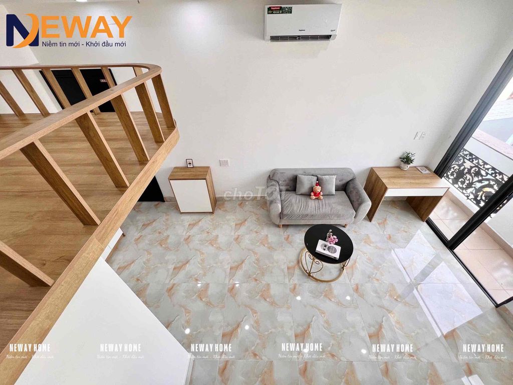 Rent the new apartment-- right off the fourth row-- just over 6 million--full interior.