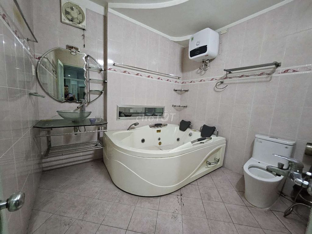 I'll rent a room for you: 57 Republic of T3 airport station at 5.5 million