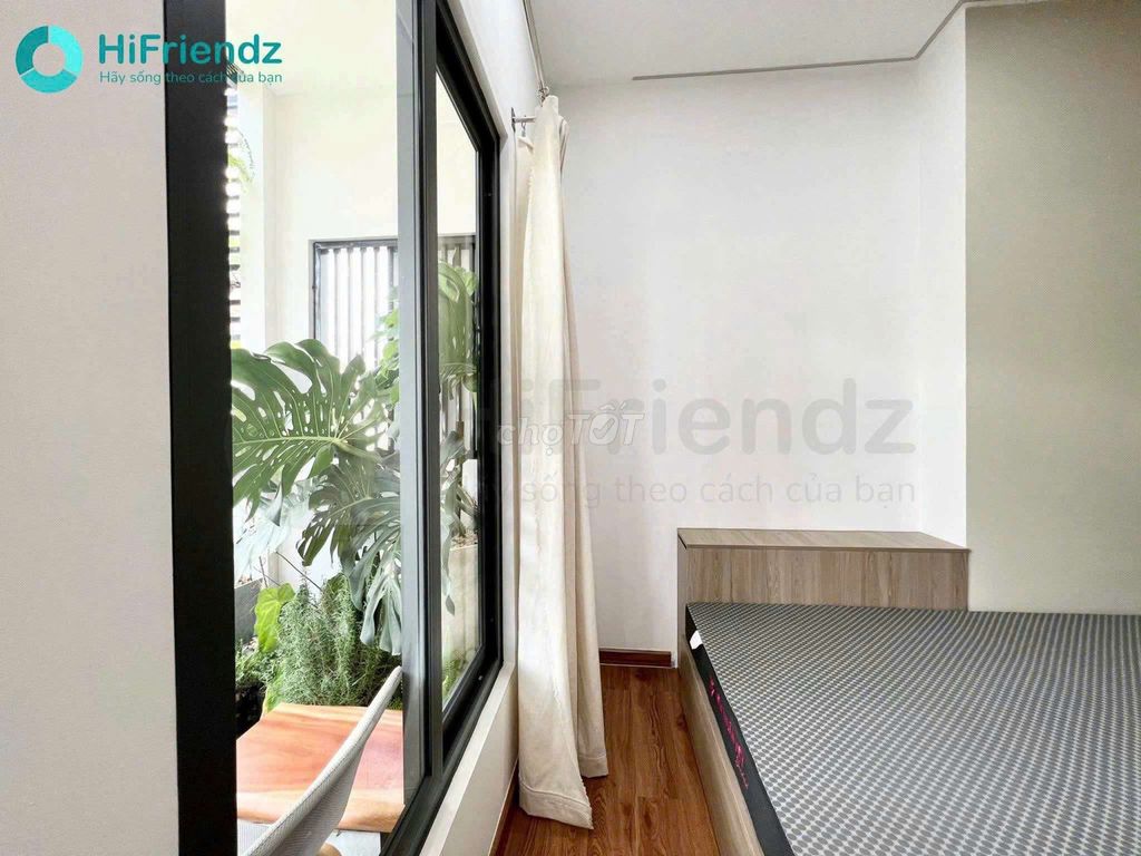 The studio full of cool balcony design