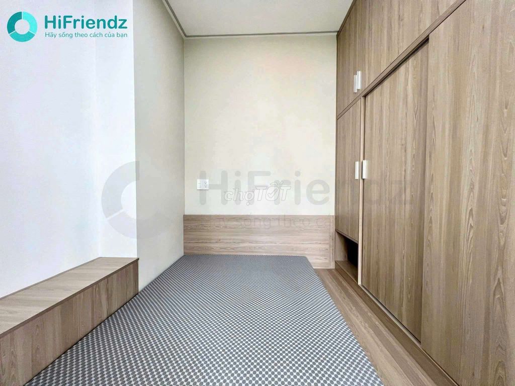 The studio full of cool balcony design